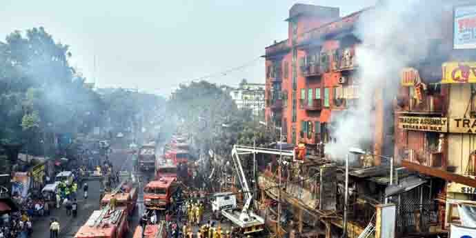 kolkata_fire_pti_012519051951.jpg