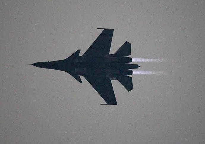 sukhoi-690_112619031328.jpg