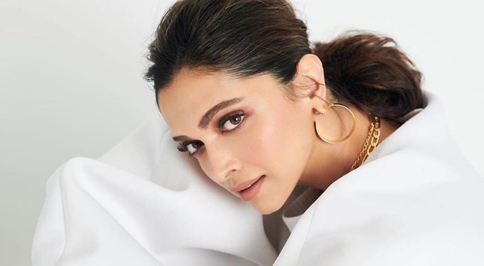 deepika_092320055359.jpg deepika_092320055359.jpg