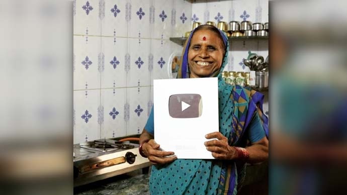 main_aapli-aaji-suma_102720044707.jpg main_aapli-aaji-suma_102720044707.jpg