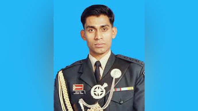 gopi_690_011521043436.jpg gopi_690_011521043436.jpg