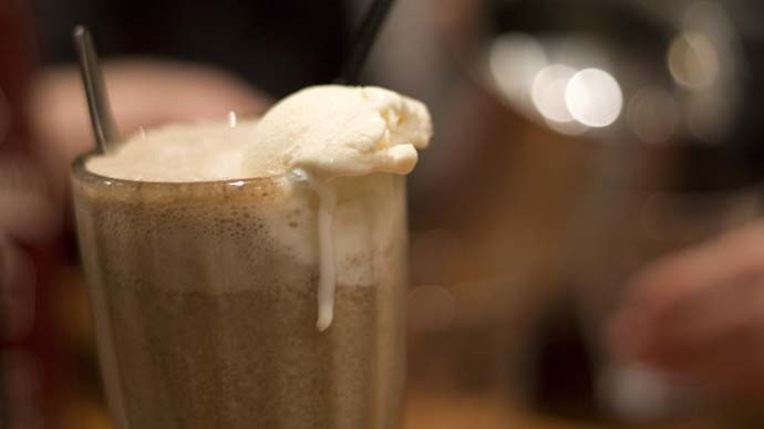 main_ice-cream-soda_070621114424.jpg main_ice-cream-soda_070621114424.jpg