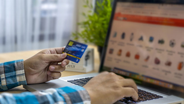 Online transactions are changing. Photo: Getty Images