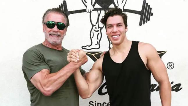 arnold-with-his-son-_122921074757.jpg arnold-with-his-son-_122921074757.jpg