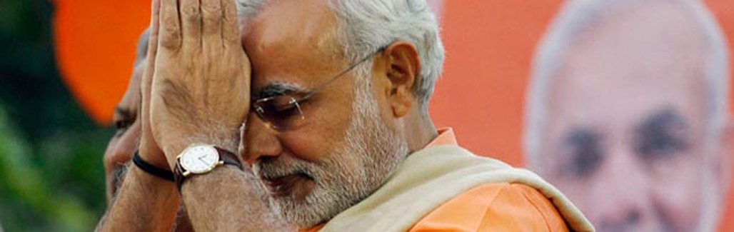 How Modi turned his bhakts against each other on Twitter How Modi turned his bhakts against each other on Twitter