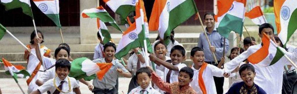 70 tweets that celebrate the spirit of India in all its glory and contradictions