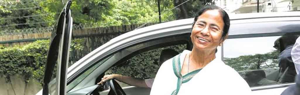 Truth behind Mamata Banerjee calling on ailing Buddhadeb Bhattacharjee Truth behind Mamata Banerjee calling on ailing Buddhadeb Bhattacharjee