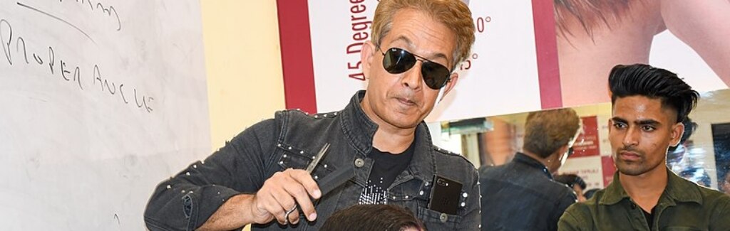 Jawed Habib spits on woman's head in viral video: 'Thook mein jaan hai'