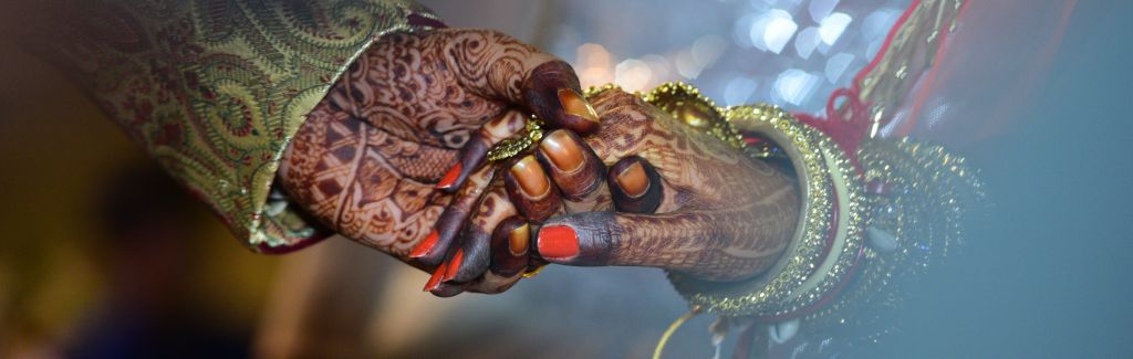 5 times people married the wrong person for the most bizarre reasons