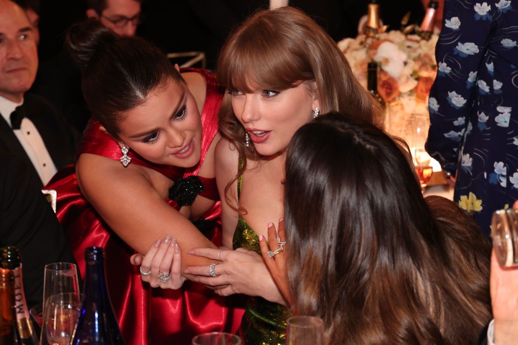 Golden Globes: Watch the viral video of Taylor Swift and Selena Gomez gossiping