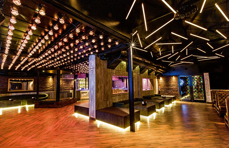 a-bar-called-life---interiors-2_041718070853.jpg