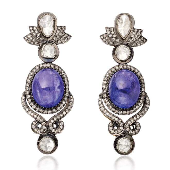 amrapali-earrings_051118044232.jpg