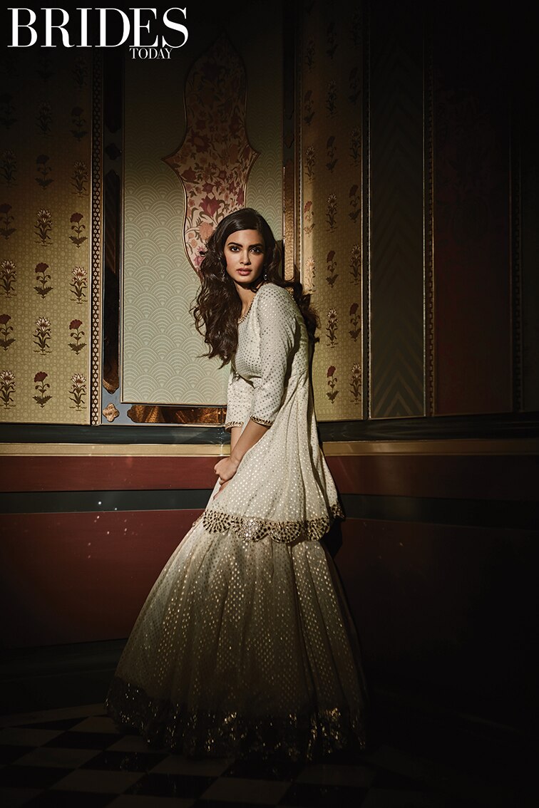 bazaar-bride-diana-penty-10th-april-201817404-1_1_051018054734.jpg