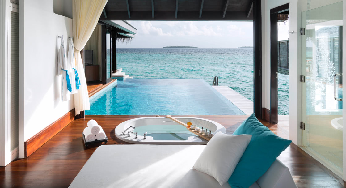 anantara_kihavah_overwaterpoolvilla_amenities_1120x608_061818033433.jpg
