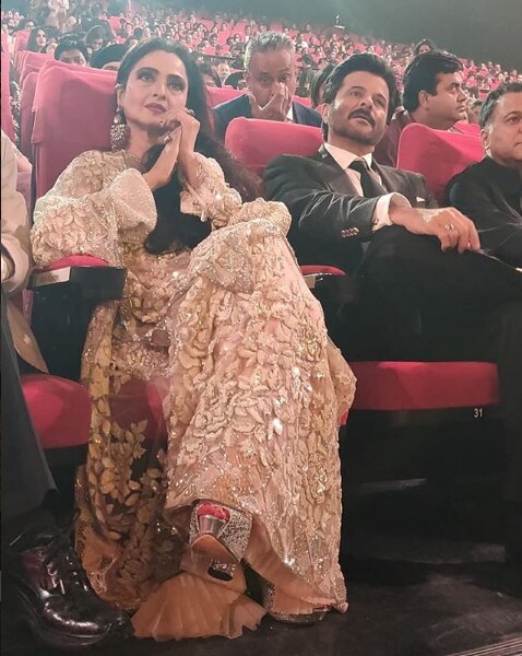 rekha_062518031612.png