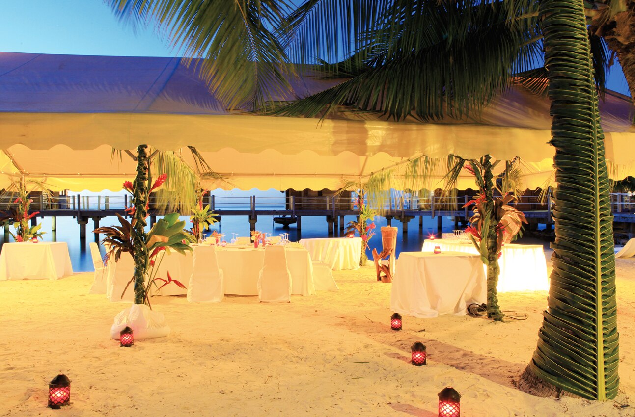 manava_beach_resort_moorea_1_071618023335.jpg