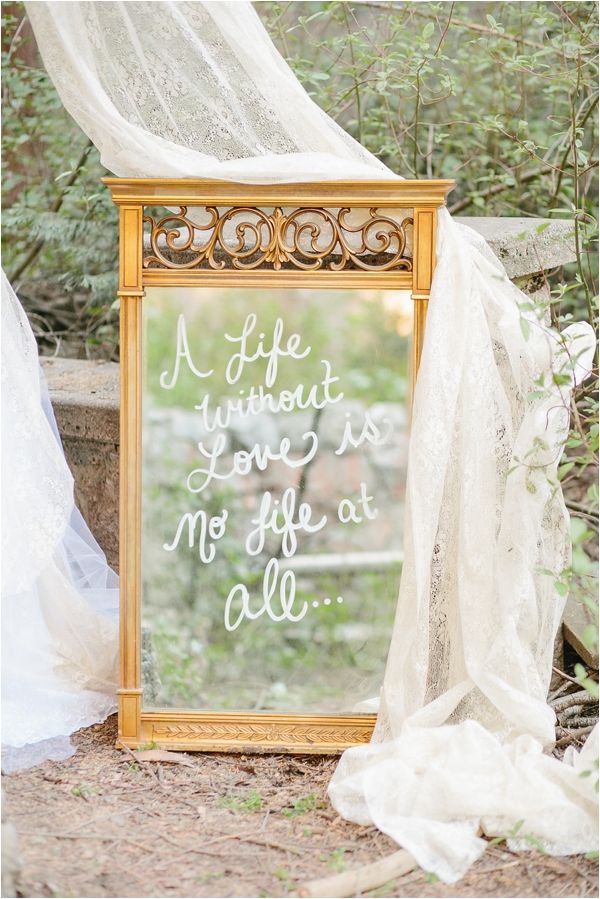 25 Stunning Mirror Decor Ideas For Your Fairytale Wedding