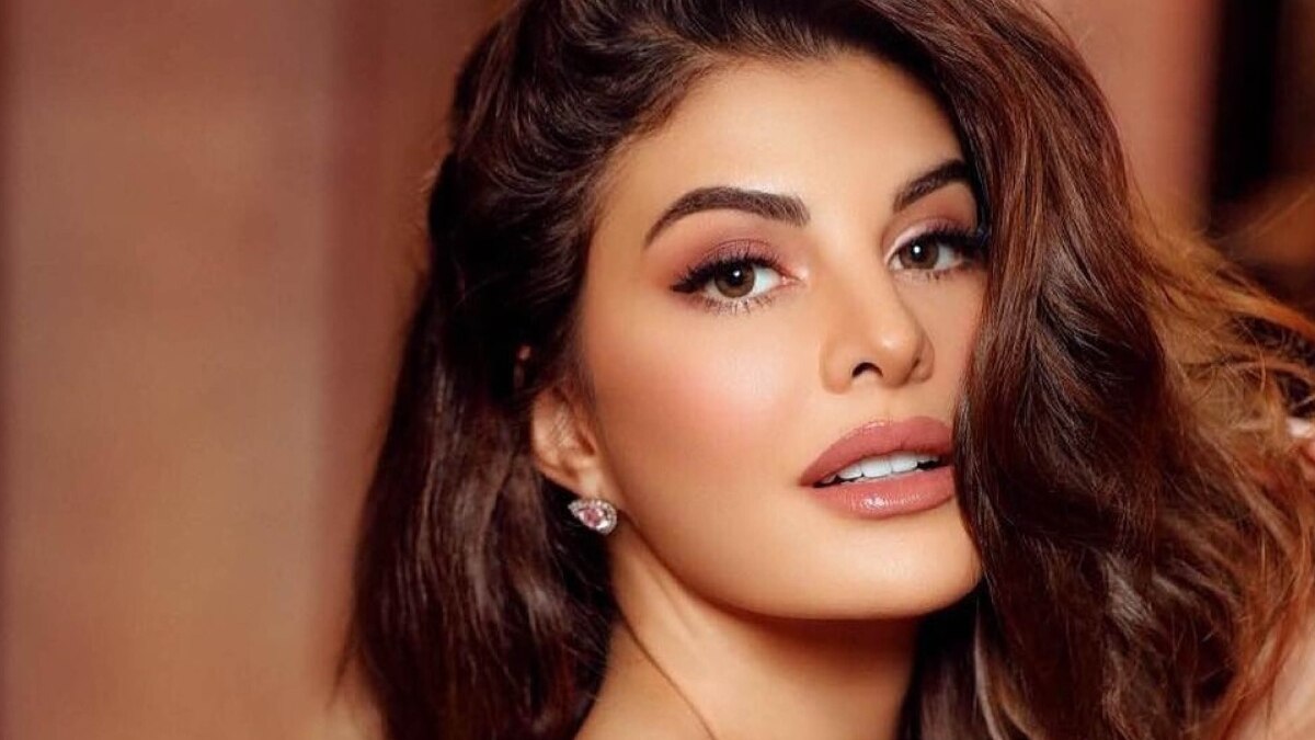 jacqueline fernandez skin care routine