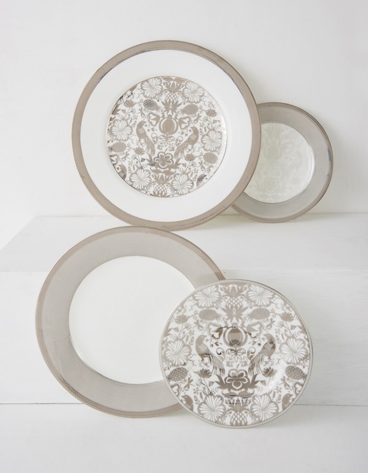 These Ivory Home Décor Items Are Summer Goals