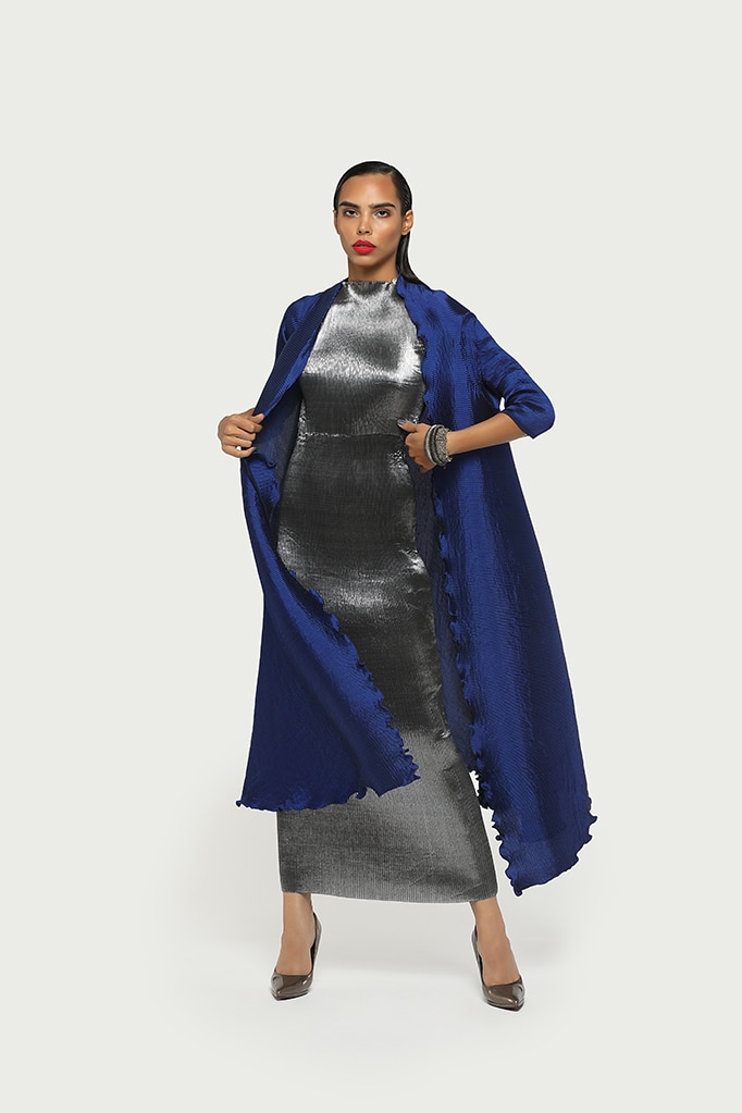 indigo-blue-kurta-dress-over-antique-pewter-dress_112619100531.jpeg indigo-blue-kurta-dress-over-antique-pewter-dress_112619100531.jpeg
