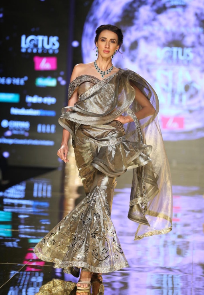 suneet-varma-anaya_110419074956.png