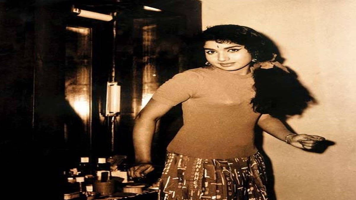 अम्मू का बचपन जिसने बनाया ताकतवर ...