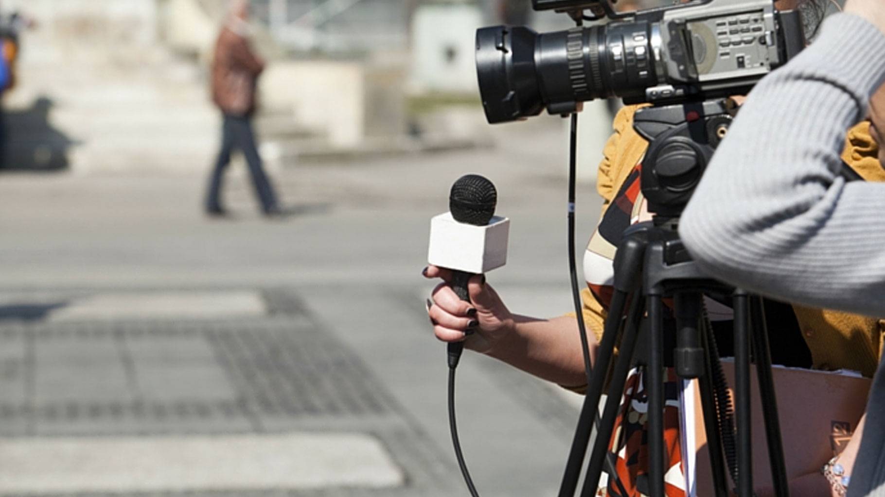 वो 7 बातें जो शायद हर महिला पत्रकार सुनती है... Things female