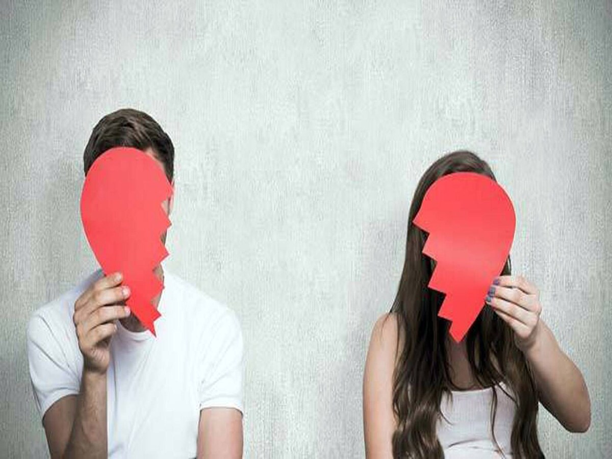 ब्रेकअप के दर्द से लड़का या लड़की ...