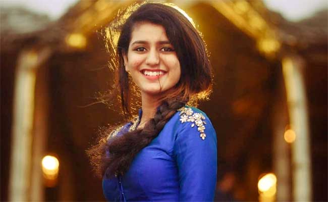 प्रिया प्रकाश वारियर,इंस्टाग्राम, सोशल मीडिया