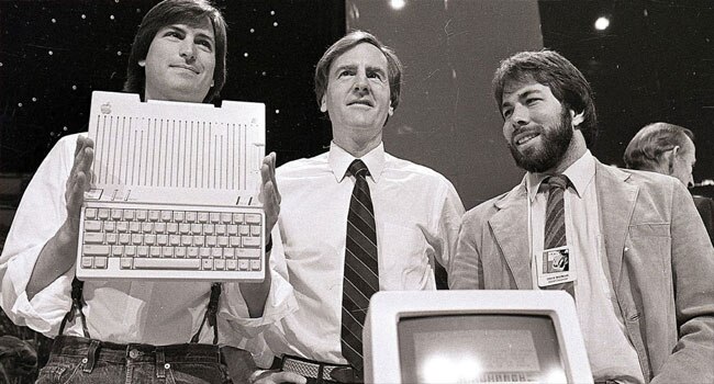 फ्रेंडशिप डे, सोशल मीडिया, ट्विटर, फेसबुक, गूगल, वॉट्सएप