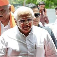 लव मैरिज पर गुजरात के मुख्यमंत्री का कथन एक नई बहस को जन्म देता तो है! लव मैरिज पर गुजरात के मुख्यमंत्री का कथन एक नई बहस को जन्म देता तो है!