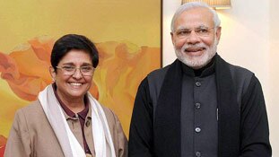 दिल्ली के दंगल में किरण बेदी