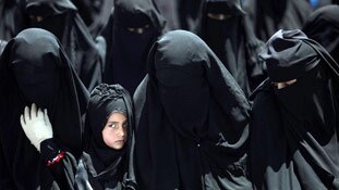 9 अजीब पाबंदियां, जो सऊदी औरतों पर लागू हैं