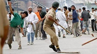 ओपिनियन: डिप्लोमेसी और हकीकत में पिसता कश्मीर मुद्दा