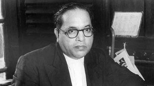 डॉ. आंबेडकर की विरासत पर छिड़ी जंग