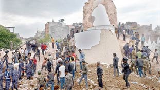 देखिए नेपाल भूकंप के वीडियो जो आपको दहला देंगे