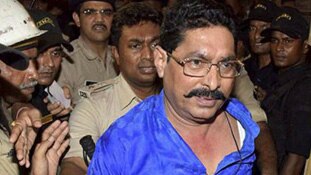 अनंत की गिरफ्तारी में नीतीश का मैसेज और लालू का प्रभाव