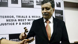 संजय दत्त को जेल भेजने वाले जज खुद पर्दे पर