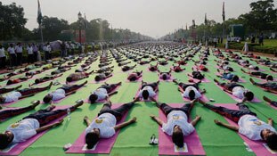 ...तो चीन की मदद से बनेगा योग दिवस पर रिकॉर्ड