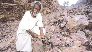 ...जब एक अकेले इंसान ने बना डाला 'ताजमहल'