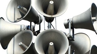 सोना हमारा जन्मसिद्ध अधिकार है, मंदिर-मस्जिद नहीं