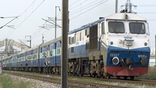 बुलेट ट्रेन बाद में, पहले ट्रेनों में पुख्ता सुरक्षा तो दीजिए सर!