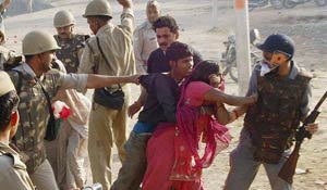 पुलिस को पढ़ा लिखा होना चाहिए या बहादुर?