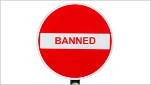 पाबंदियों का साल बन गया 2015