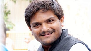 ...तो हार्दिक पटेल है सबसे बड़े 'फेंकू' ?