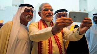 व्यंग्य: अयोध्या अभी दूर है, अबू धाबी में बनेगा मंदिर