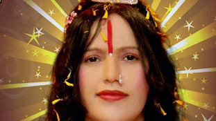 देख‍िए तो, अभी और कहां कहां ट्रेंड होंगी राधे मां !