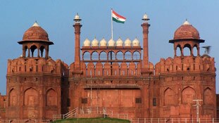 मैं नहीं कहूंगा कि मेरा देश महान है...