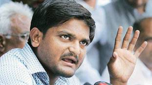 आदर्श बाल ठाकरे हैं फिर गांधी की जरूरत क्यों पड़ी....