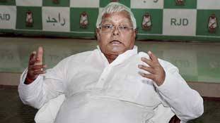 मोदी का डीएनए अटैक और लालू के ट्वीट